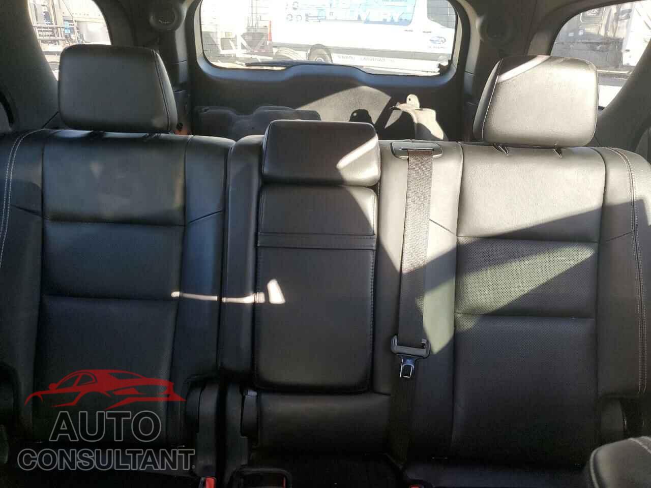 DODGE DURANGO 2018 - 1C4RDJEG5JC400921