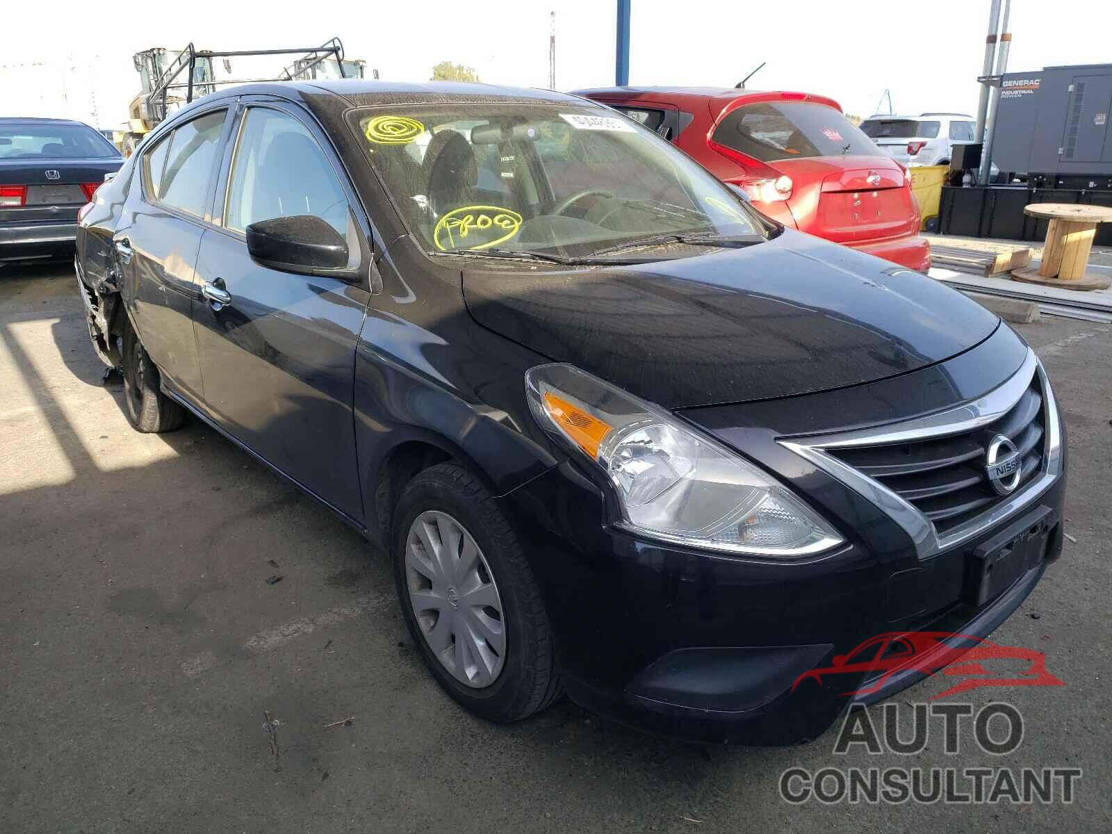 NISSAN VERSA 2018 - 3N1CN7AP7JL844854
