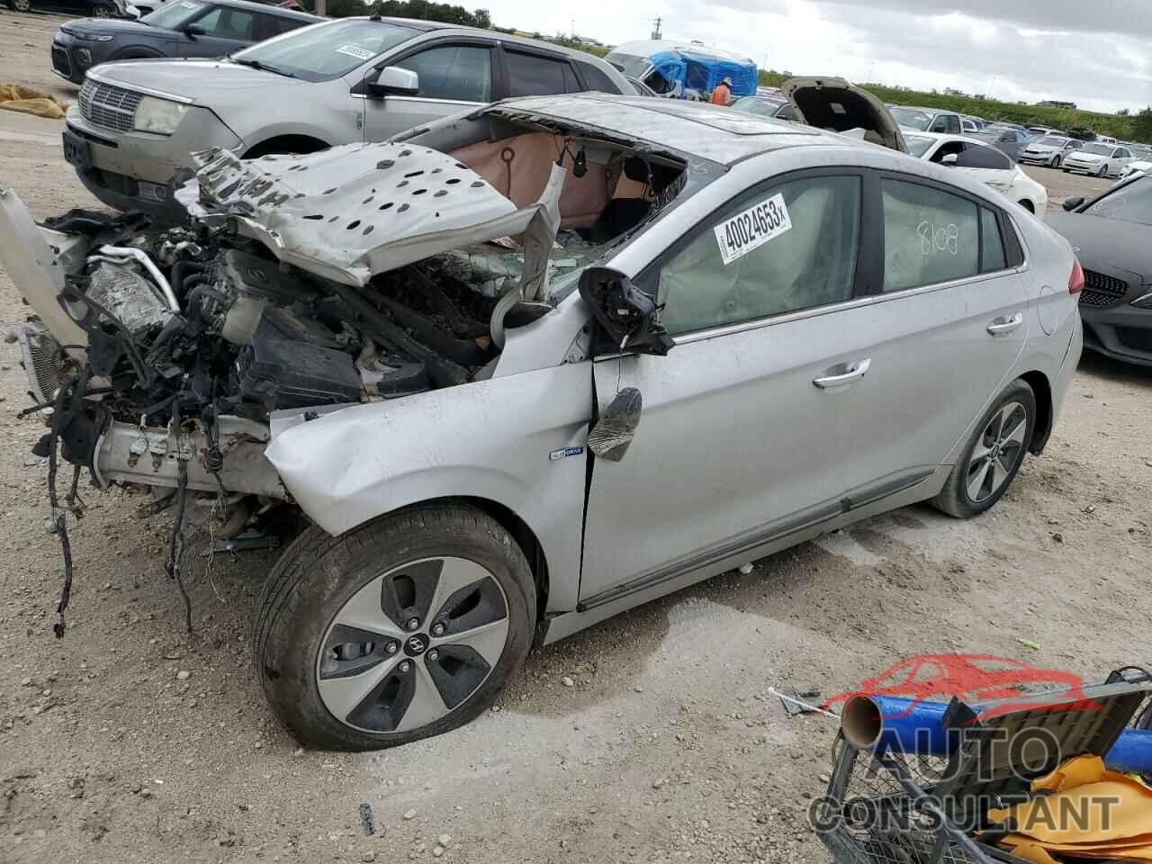 HYUNDAI IONIQ 2019 - KMHC05LH1KU048108