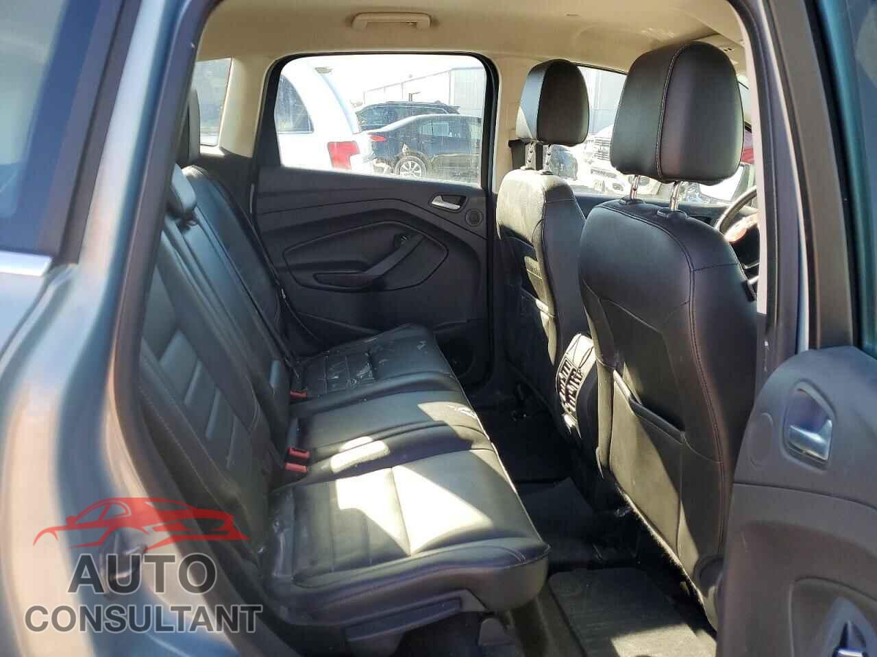 FORD C-MAX 2014 - 1FADP5CU3EL508242