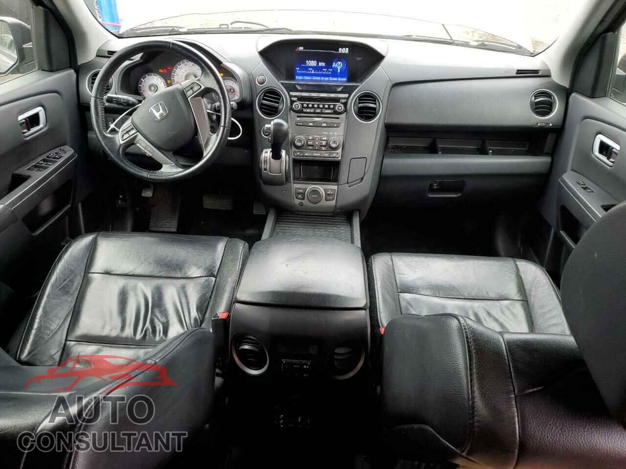 HONDA PILOT 2013 - 5FNYF4H67DB038012