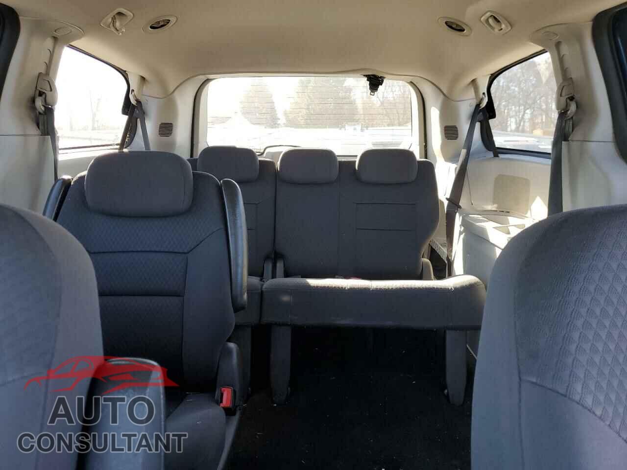 DODGE CARAVAN 2010 - 2D4RN4DE1AR145256