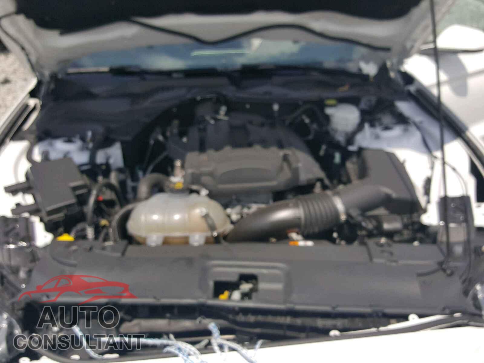 FORD MUSTANG 2017 - 1FA6P8TH9H5282293