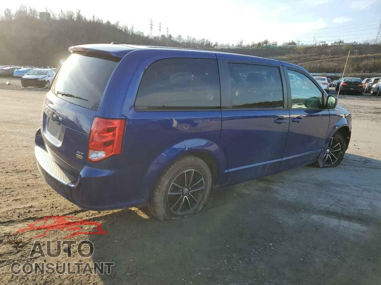DODGE CARAVAN 2018 - 2C4RDGEG0JR334613