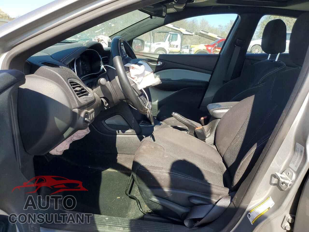 DODGE DART 2015 - 1C3CDFBB8FD390581