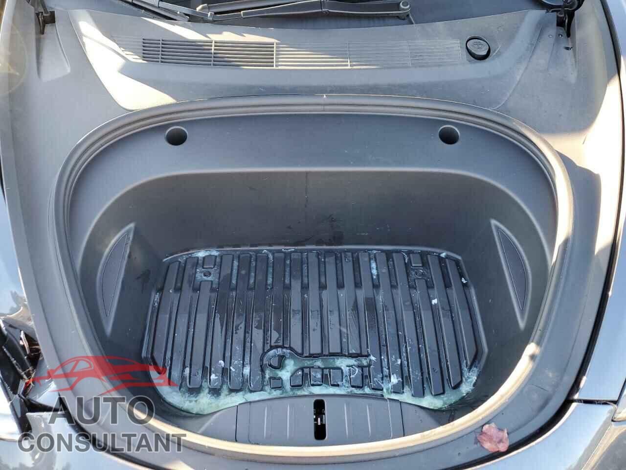 TESLA MODEL 3 2023 - 5YJ3E1EB3PF633263