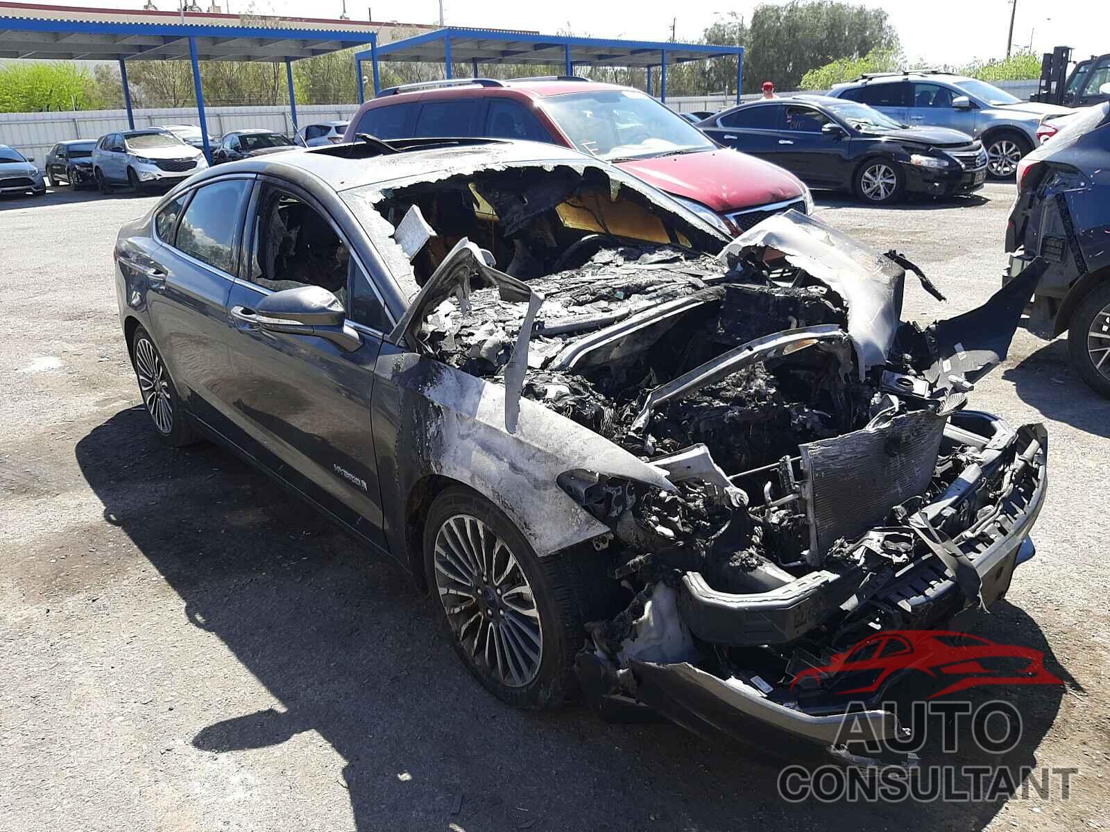 FORD FUSION 2018 - 3FA6P0RU3JR206187