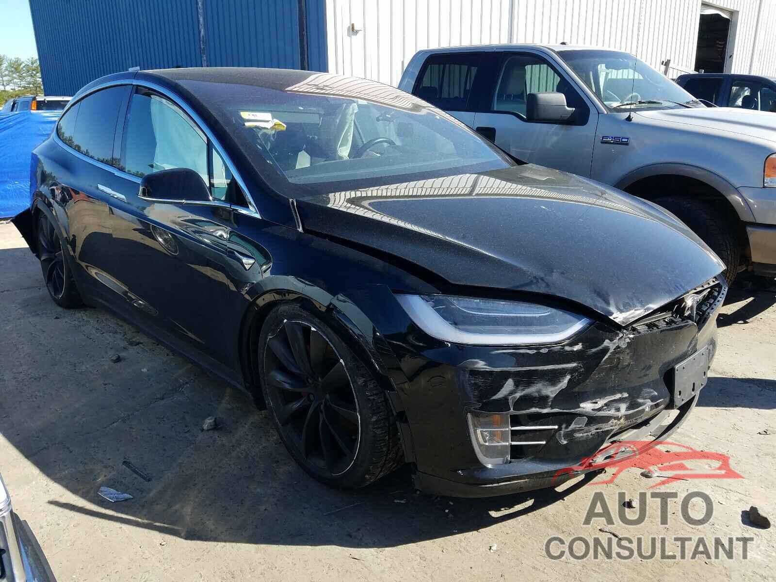 TESLA MODEL X 2017 - 5YJXCDE49HF050370