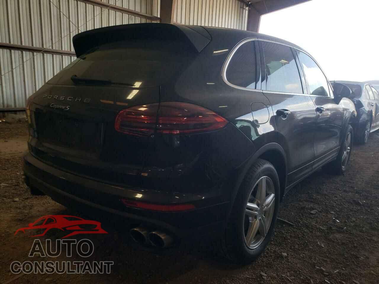 PORSCHE CAYENNE 2017 - WP1AB2A23HLA50149