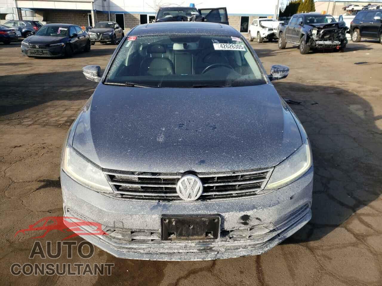 VOLKSWAGEN JETTA 2017 - 3VWDB7AJ0HM201317
