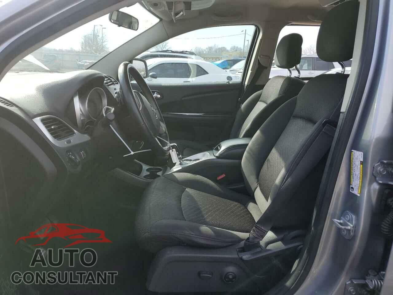 DODGE JOURNEY 2017 - 3C4PDCBB7HT611967