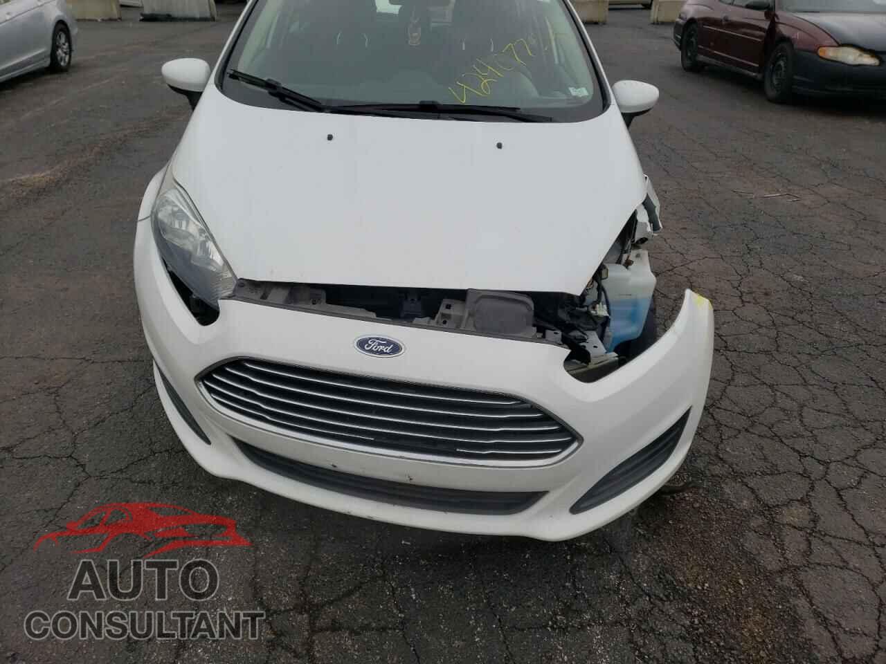 FORD FIESTA 2017 - 3FADP4EJ7HM113111