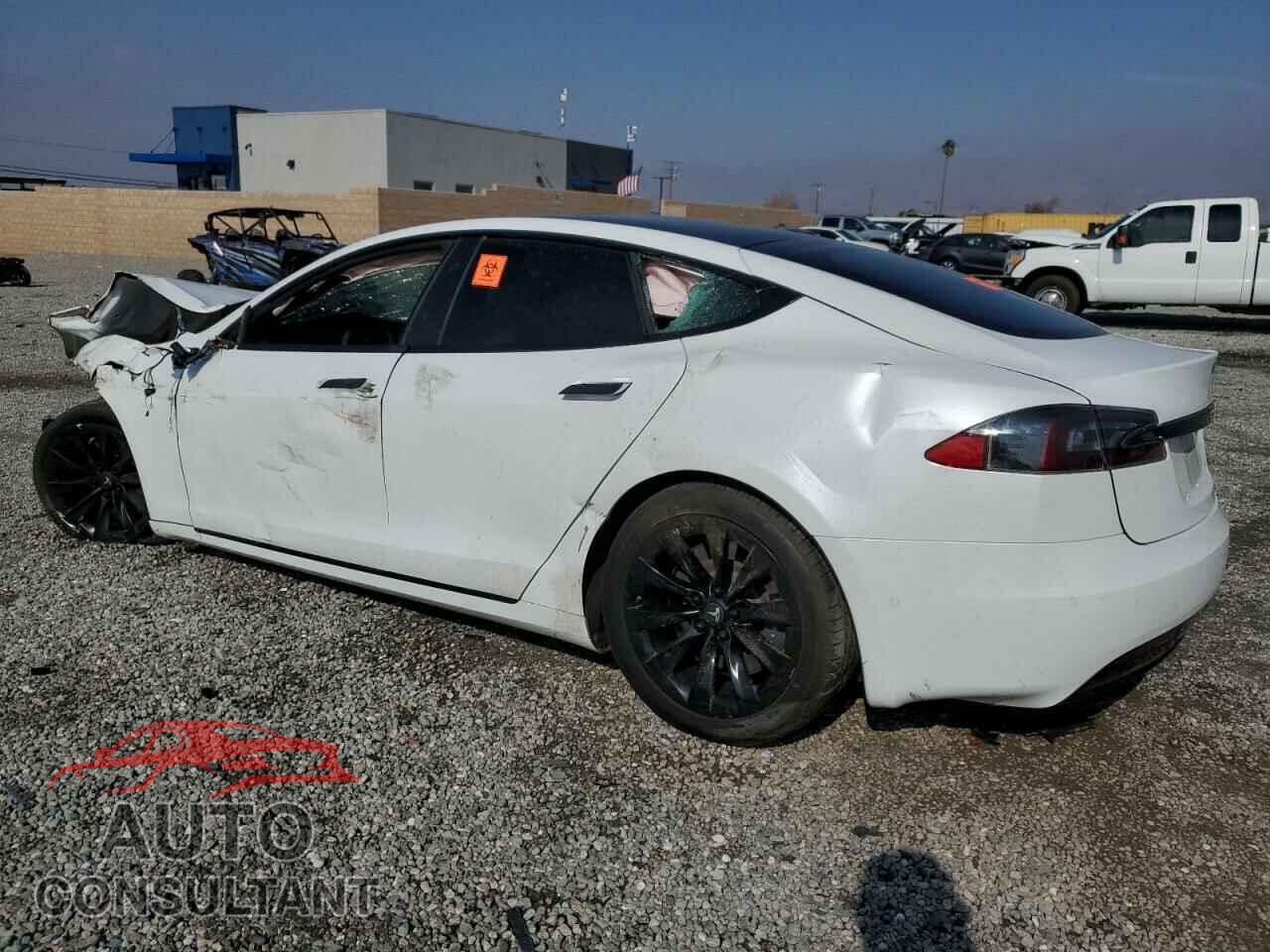 TESLA MODEL S 2021 - 5YJSA1E23MF419182