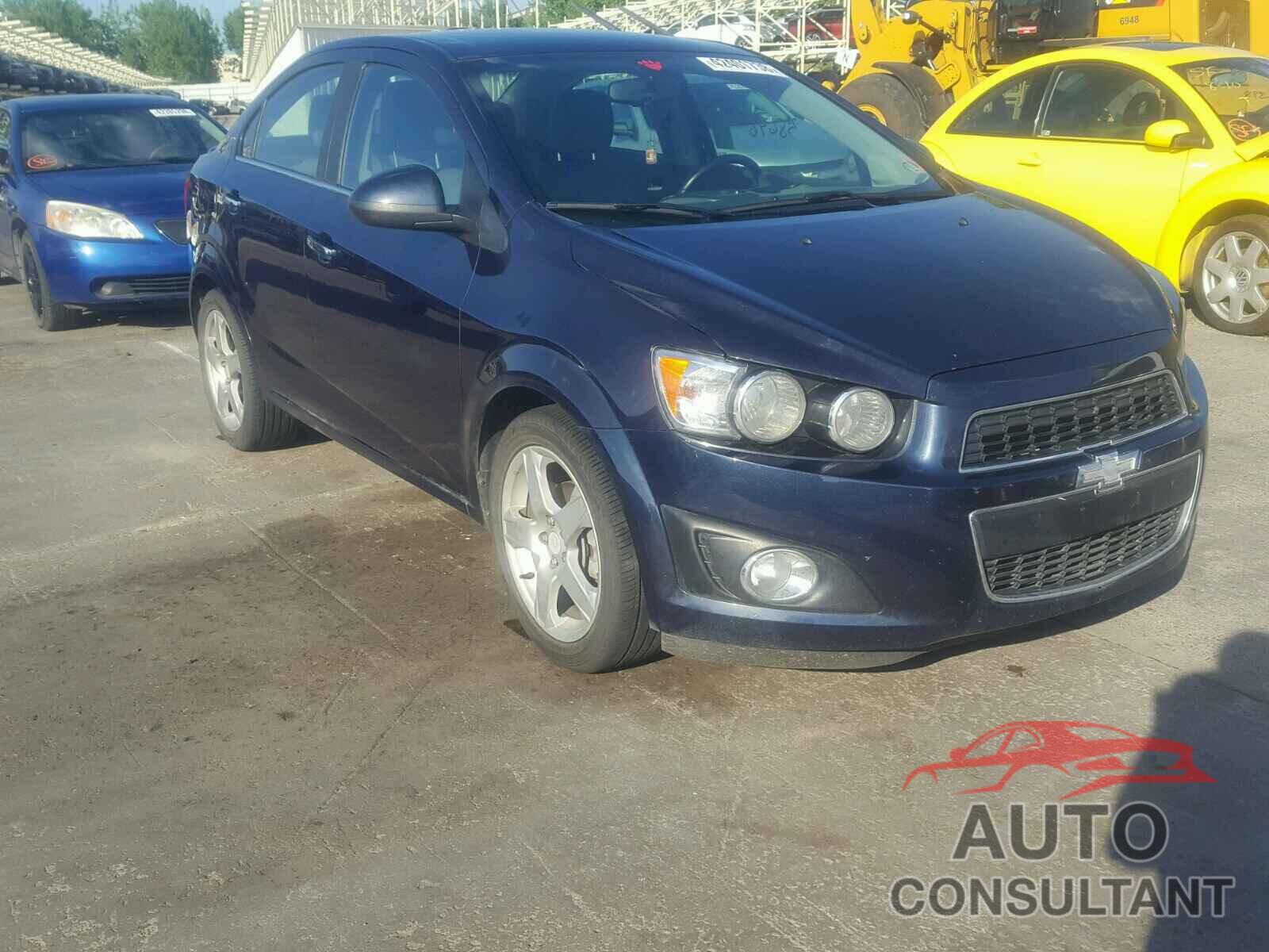 CHEVROLET SONIC 2016 - 1G1JE5SB4G4136855