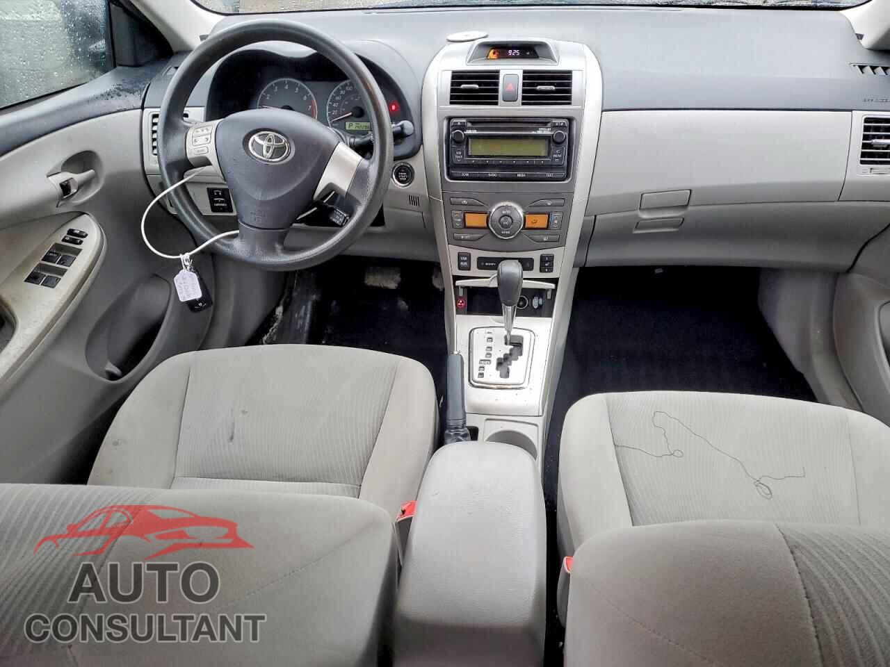 TOYOTA COROLLA 2012 - 2T1BU4EEXCC810884