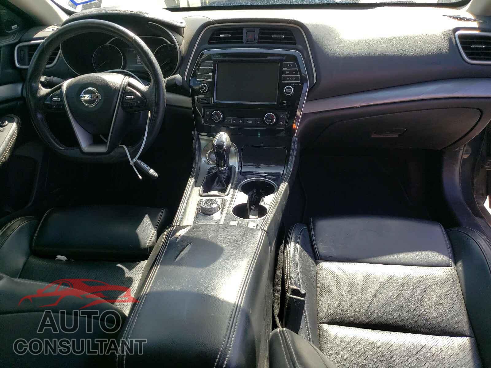 NISSAN MAXIMA 2017 - 1N4AA6AP5HC431000