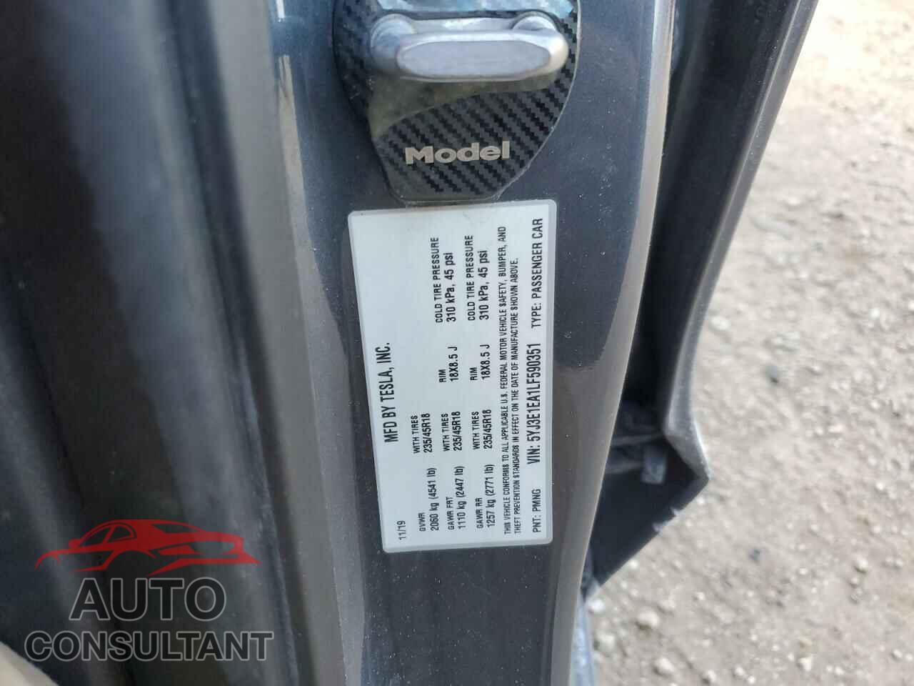 TESLA MODEL 3 2020 - 5YJ3E1EA1LF590351
