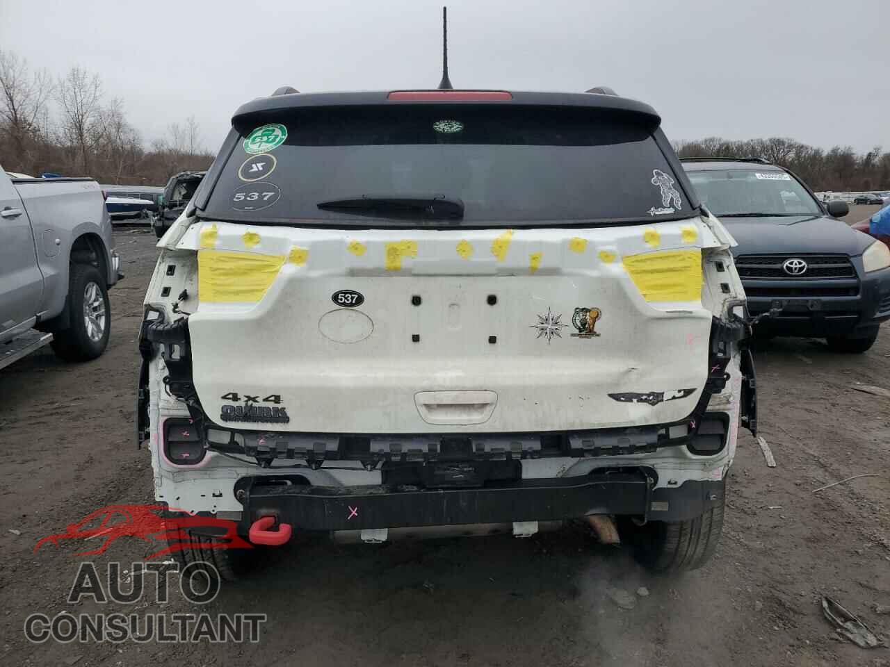 JEEP COMPASS 2018 - 3C4NJDDB3JT201594