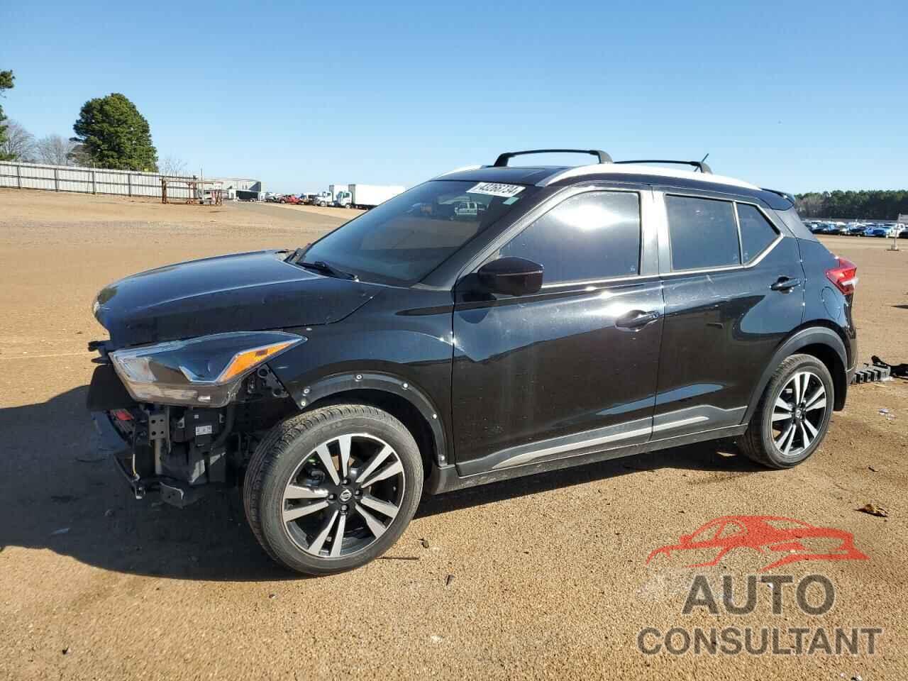 NISSAN KICKS 2018 - 3N1CP5CU5JL536633