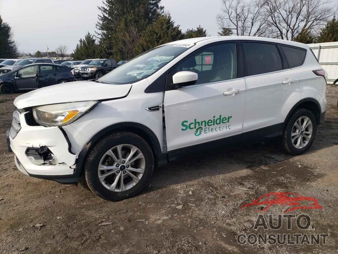 FORD ESCAPE 2017 - 1FMCU0GD0HUE02658
