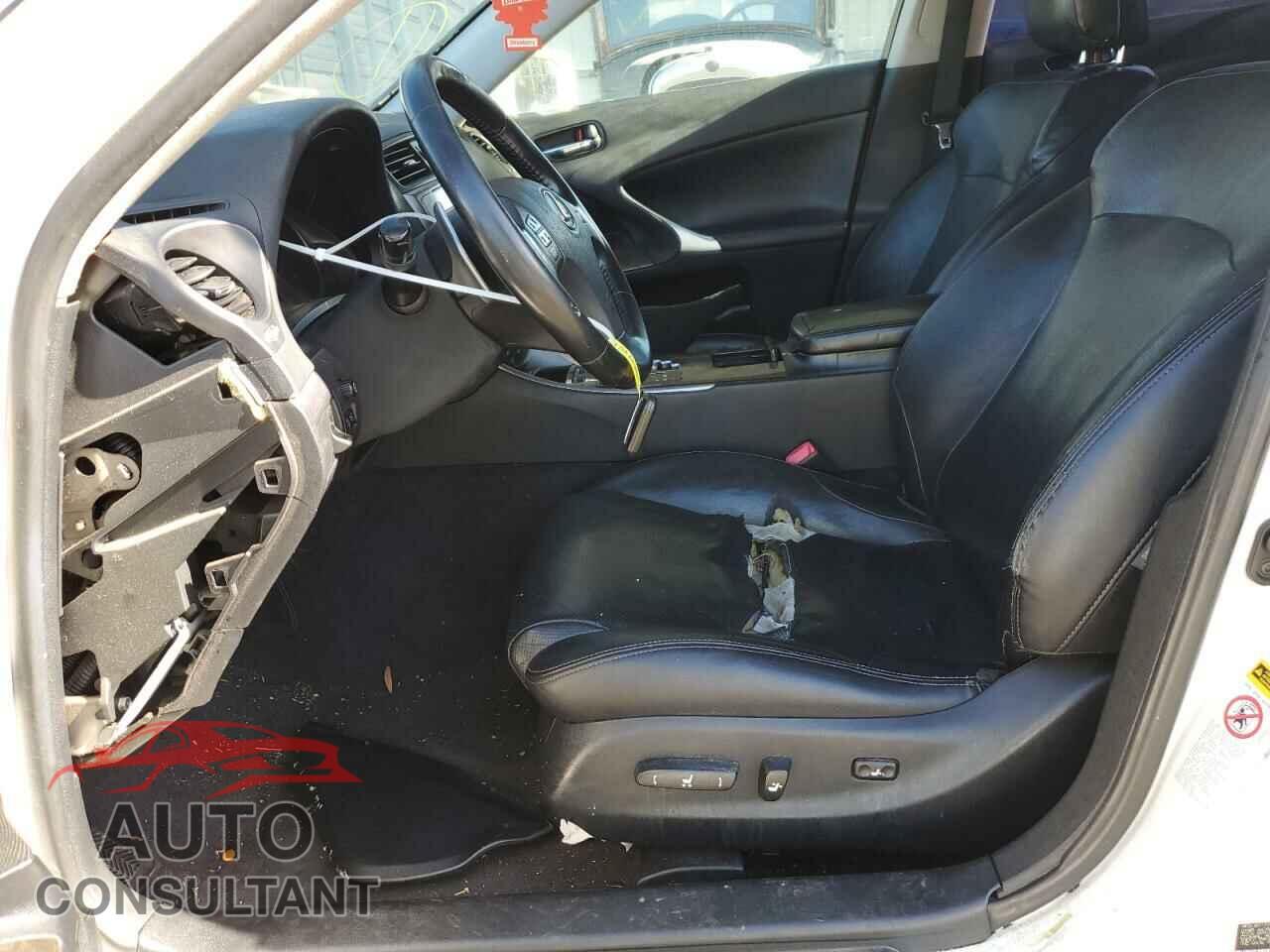 LEXUS IS 2010 - JTHBF5C21A5126663