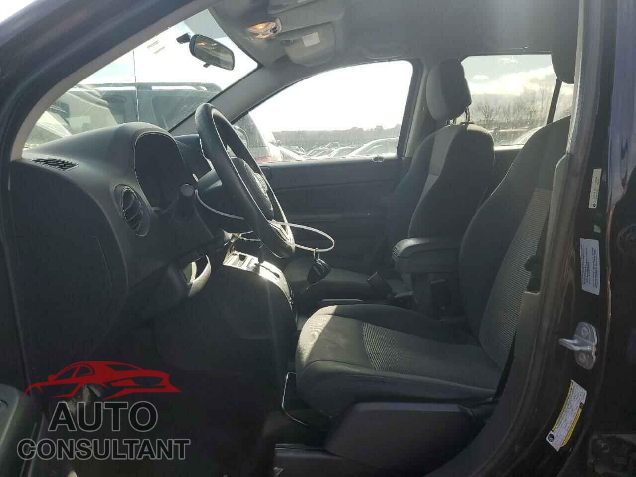 JEEP COMPASS 2015 - 1C4NJDBB7FD130559