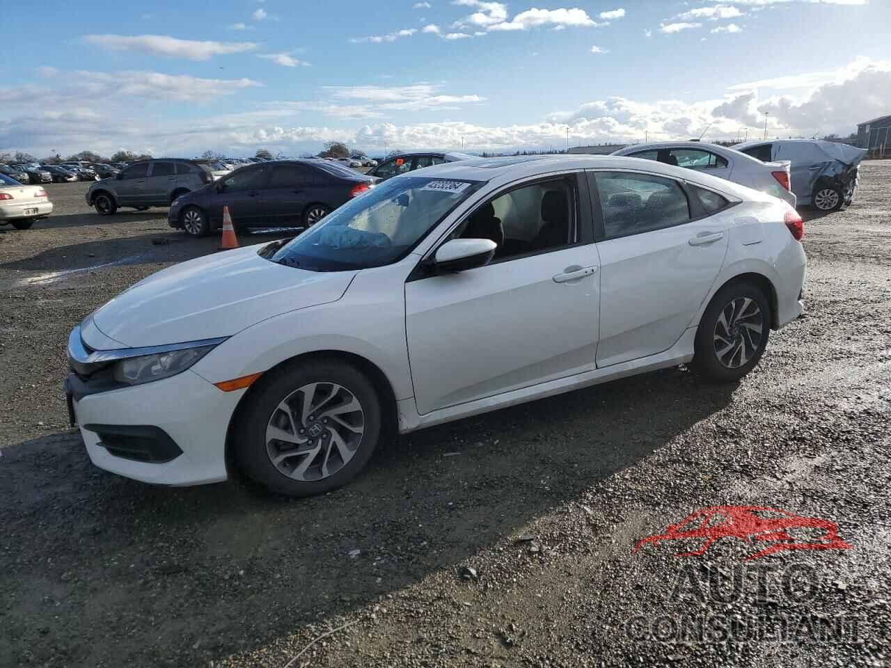 HONDA CIVIC 2016 - 19XFC2F70GE245996