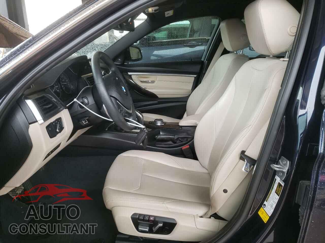 BMW 3 SERIES 2016 - WBA8E9G56GNU30118