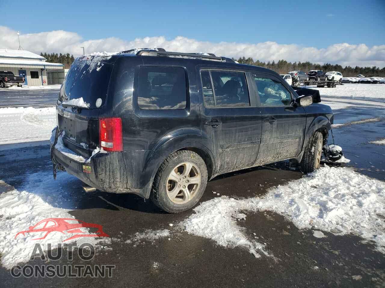 HONDA PILOT 2013 - 5FNYF4H58DB037555