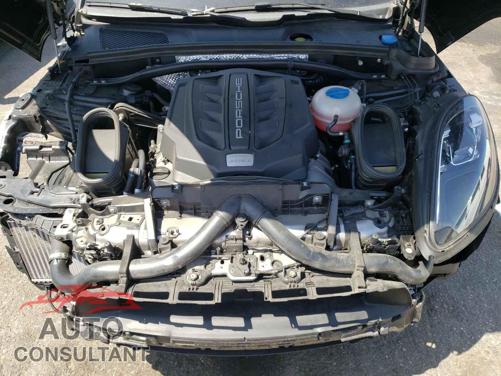 PORSCHE MACAN 2018 - WP1AB2A55JLB40421