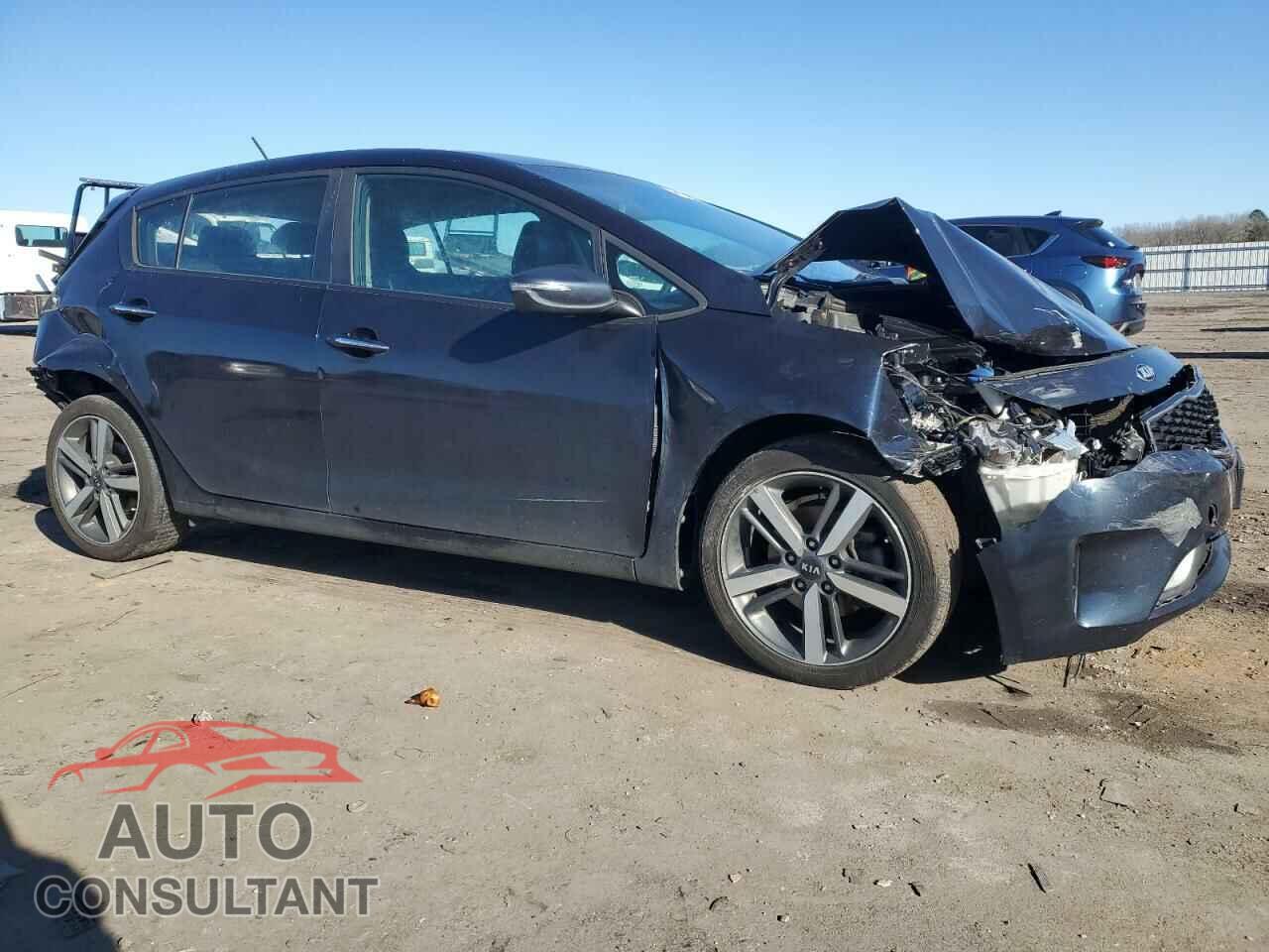 KIA FORTE 2017 - KNAFX5A83H5715163