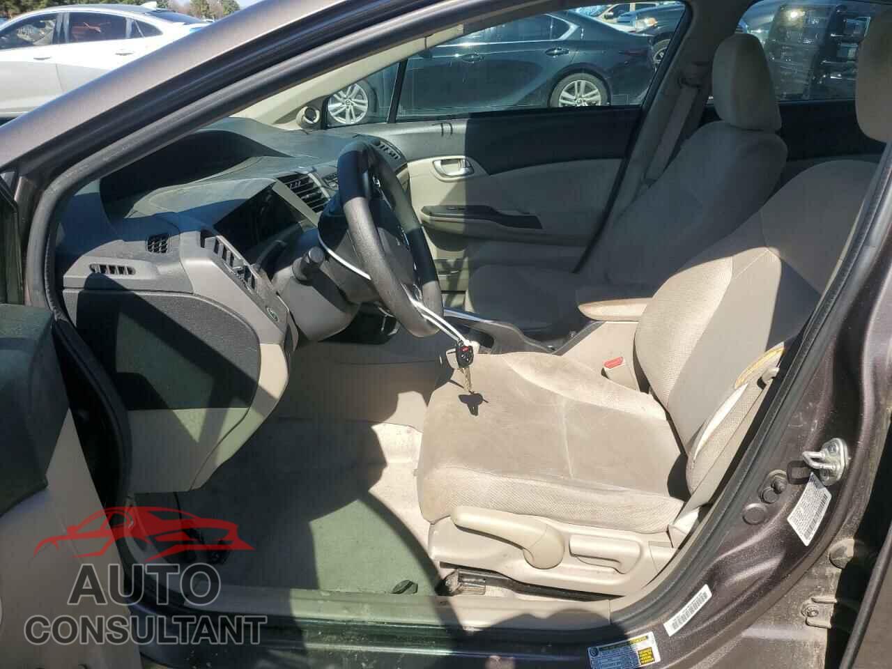 HONDA CIVIC 2012 - 2HGFB2F86CH591837