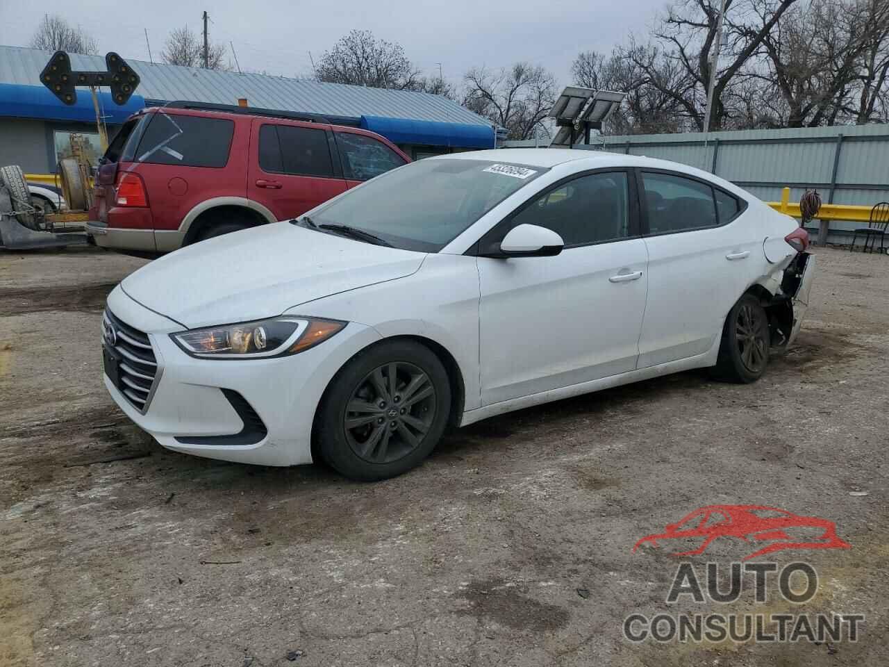 HYUNDAI ELANTRA 2018 - 5NPD84LF4JH235068