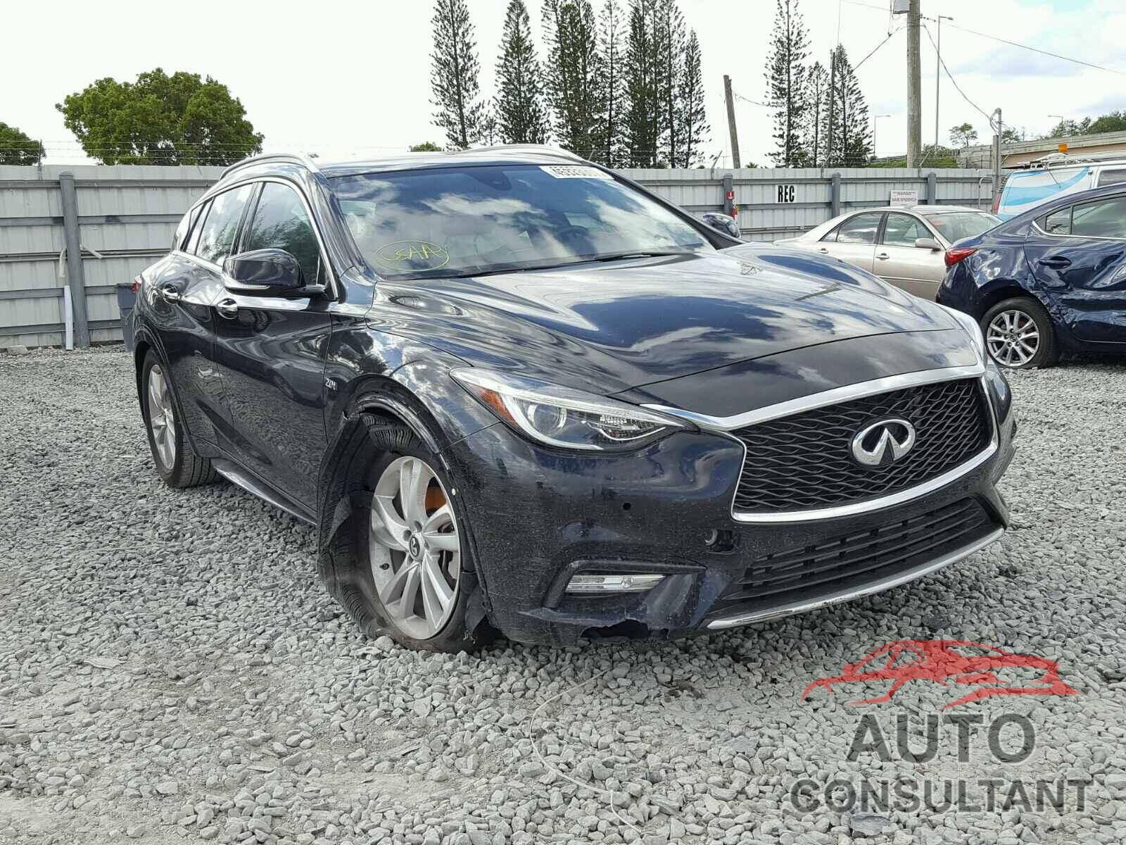 INFINITI QX30 BASE 2017 - SJKCH5CPXHA024062