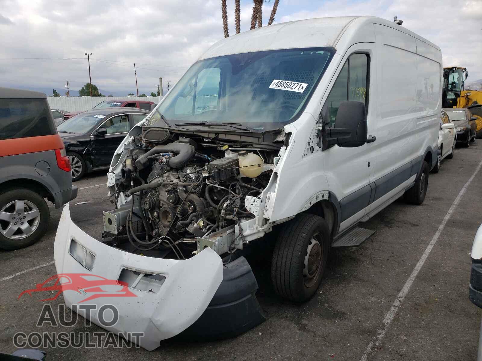 FORD TRANSIT CO 2018 - 1FTYR2CM4JKB46524