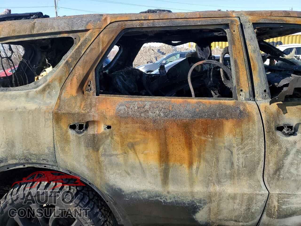 DODGE DURANGO 2020 - 1C4RDJDG3LC324359