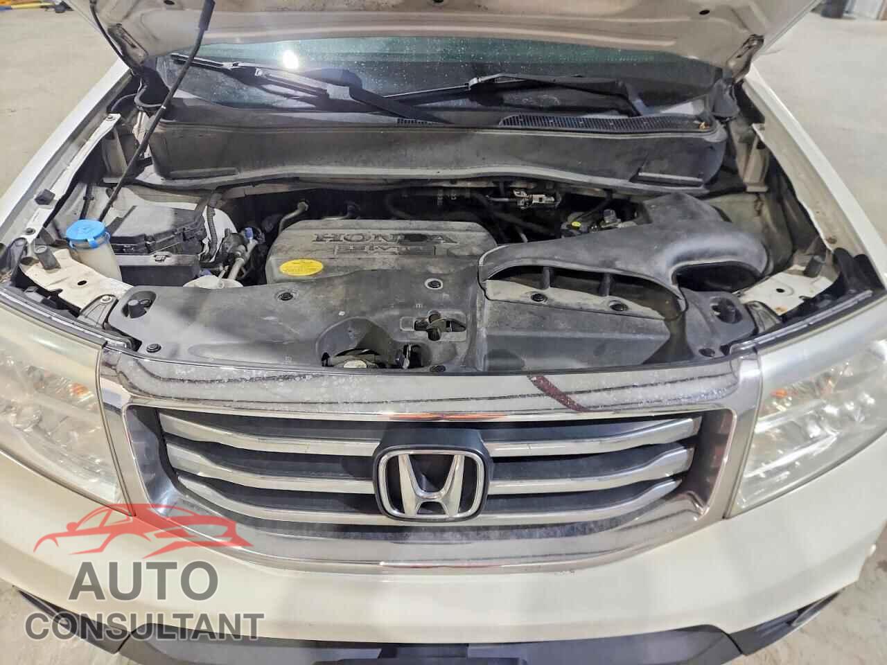 HONDA PILOT 2013 - 5FNYF4H93DB031794