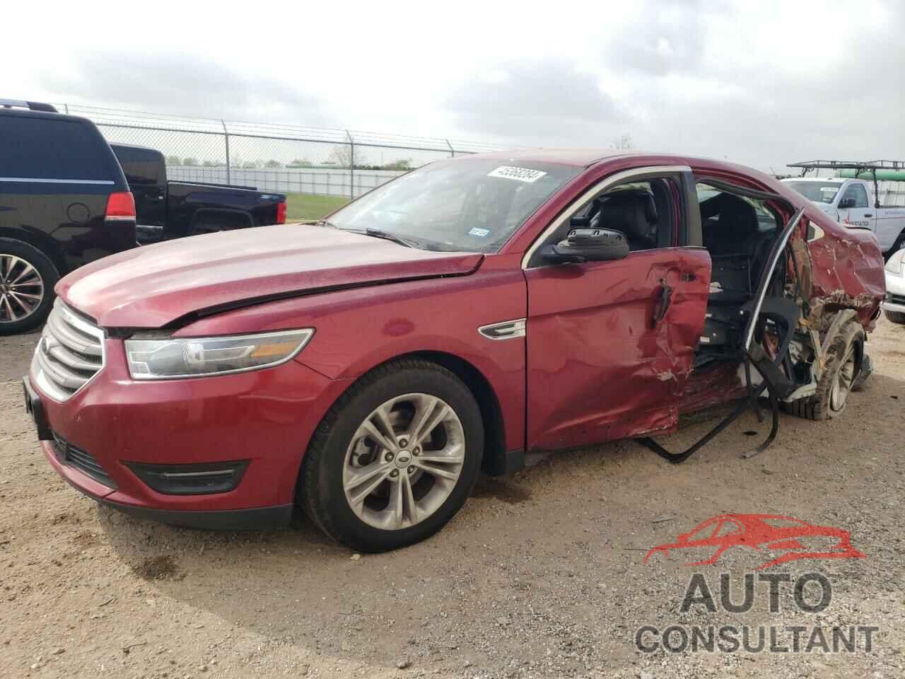 FORD TAURUS 2018 - 1FAHP2E85JG137958