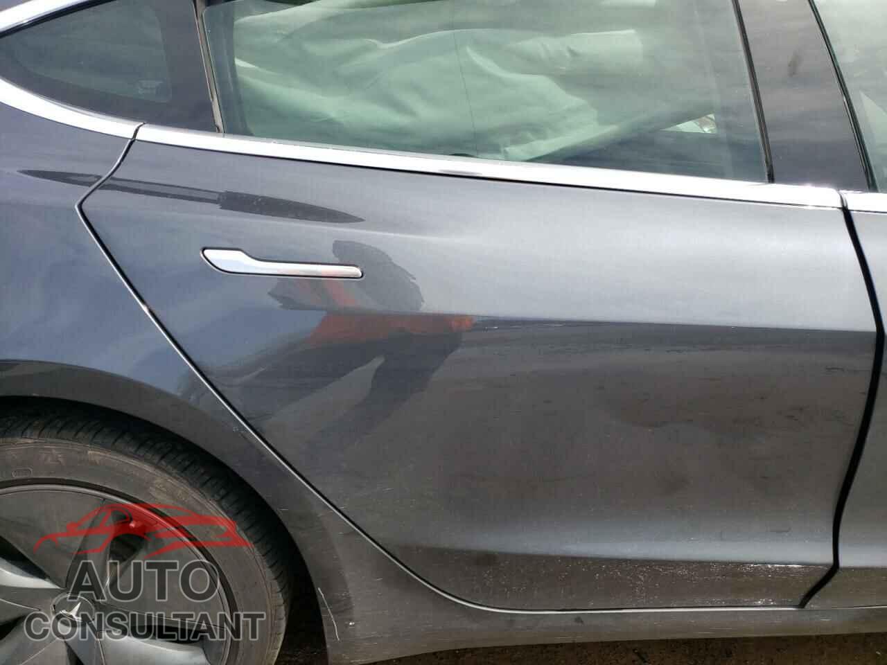 TESLA MODEL 3 2018 - 5YJ3E1EA2JF056837