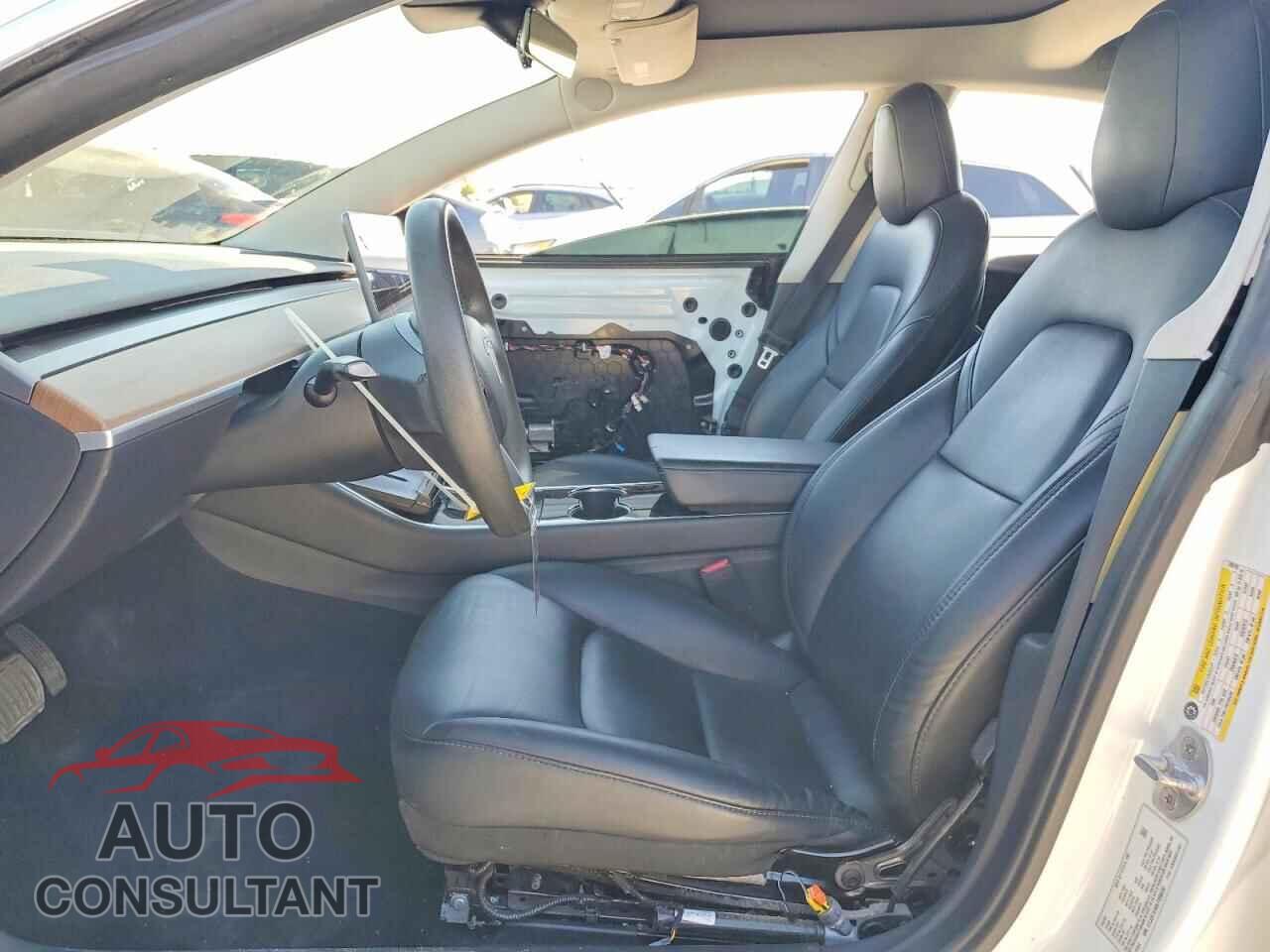 TESLA MODEL 3 2020 - 5YJ3E1EA0LF806593
