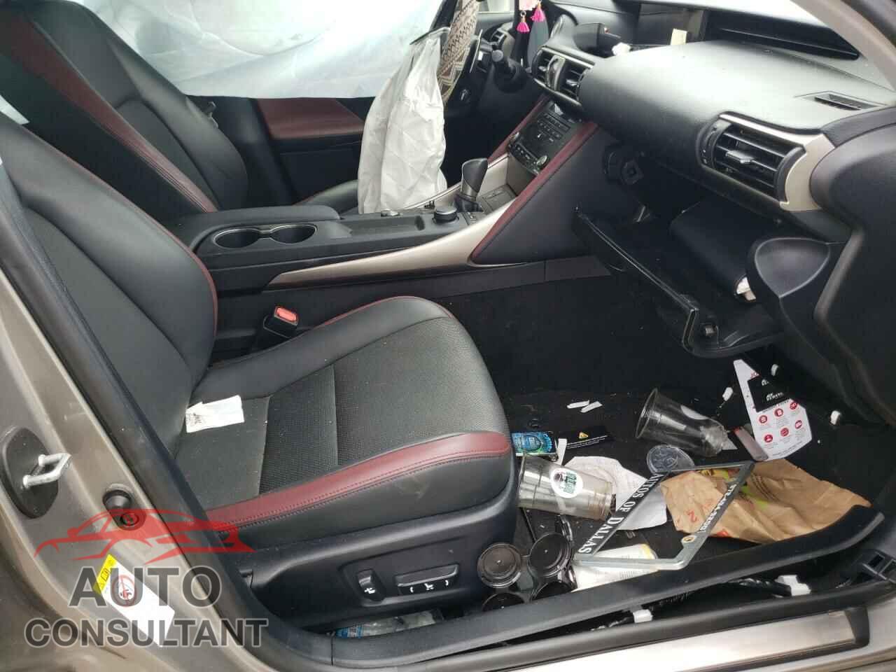 LEXUS IS 2017 - JTHBA1D26H5040698
