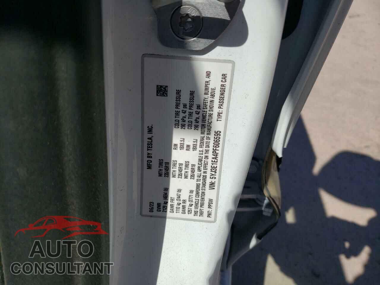 TESLA MODEL 3 2023 - 5YJ3E1EA4PF606595
