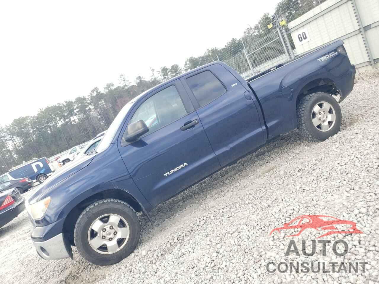 TOYOTA TUNDRA 2011 - 5TFRM5F18BX027725
