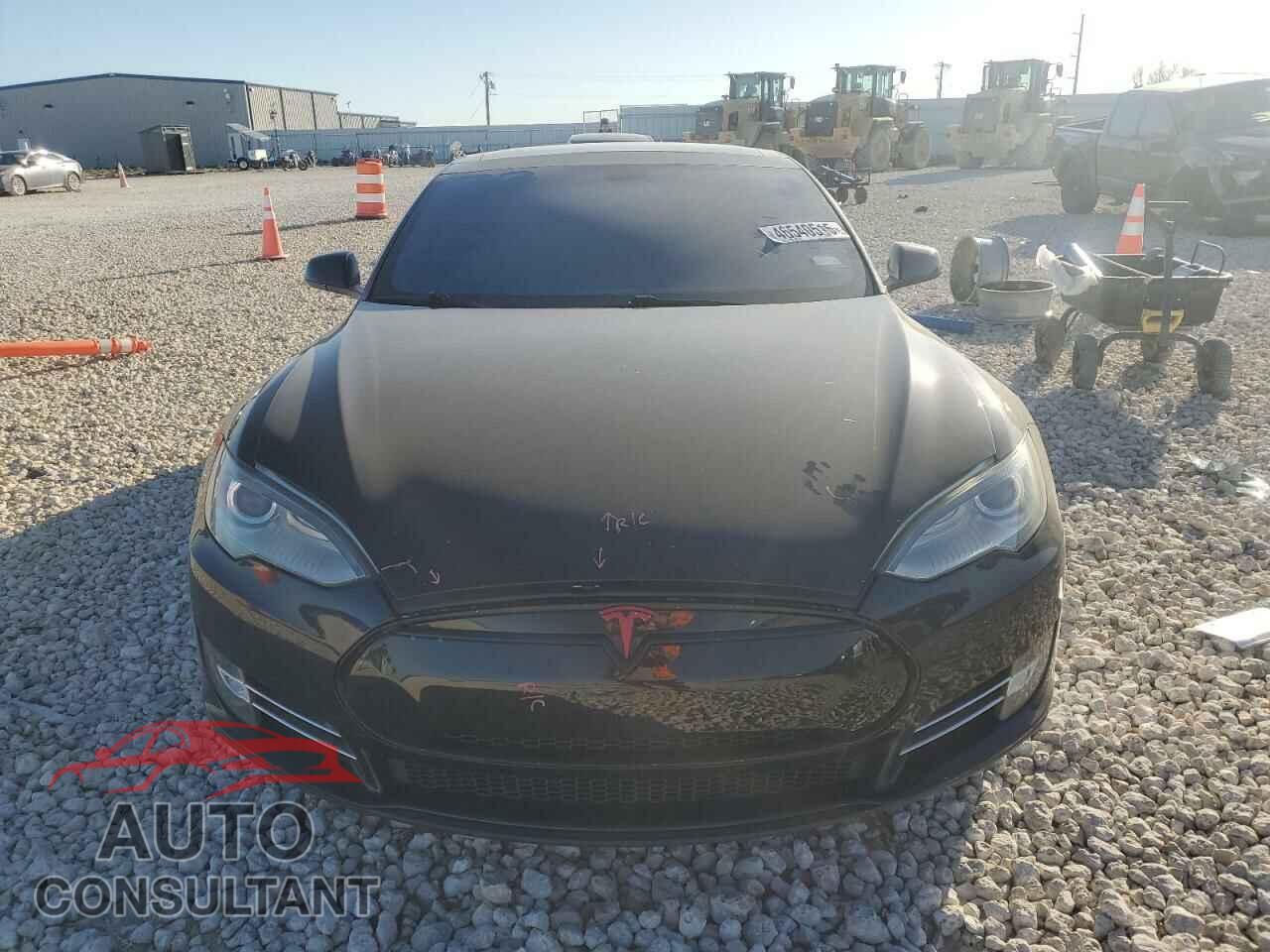 TESLA MODEL S 2013 - 5YJSA1DP4DFP16295