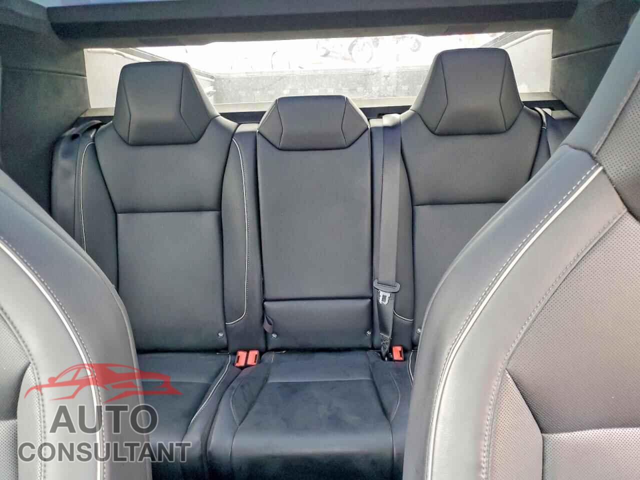 TESLA CYBERTRUCK 2024 - 7G2CEHEE7RA019140