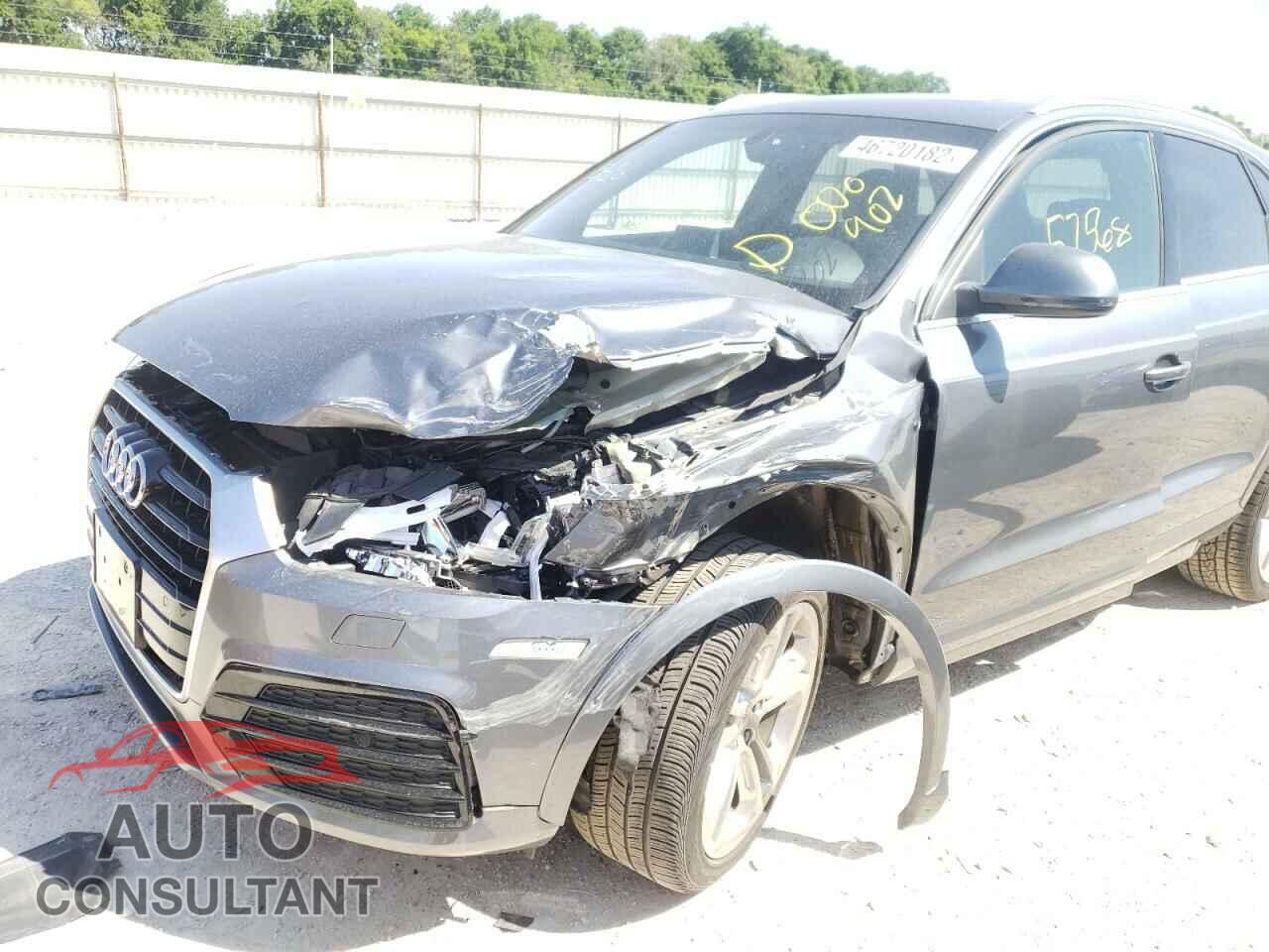 AUDI Q3 2016 - WA1GFCFS6GR000902