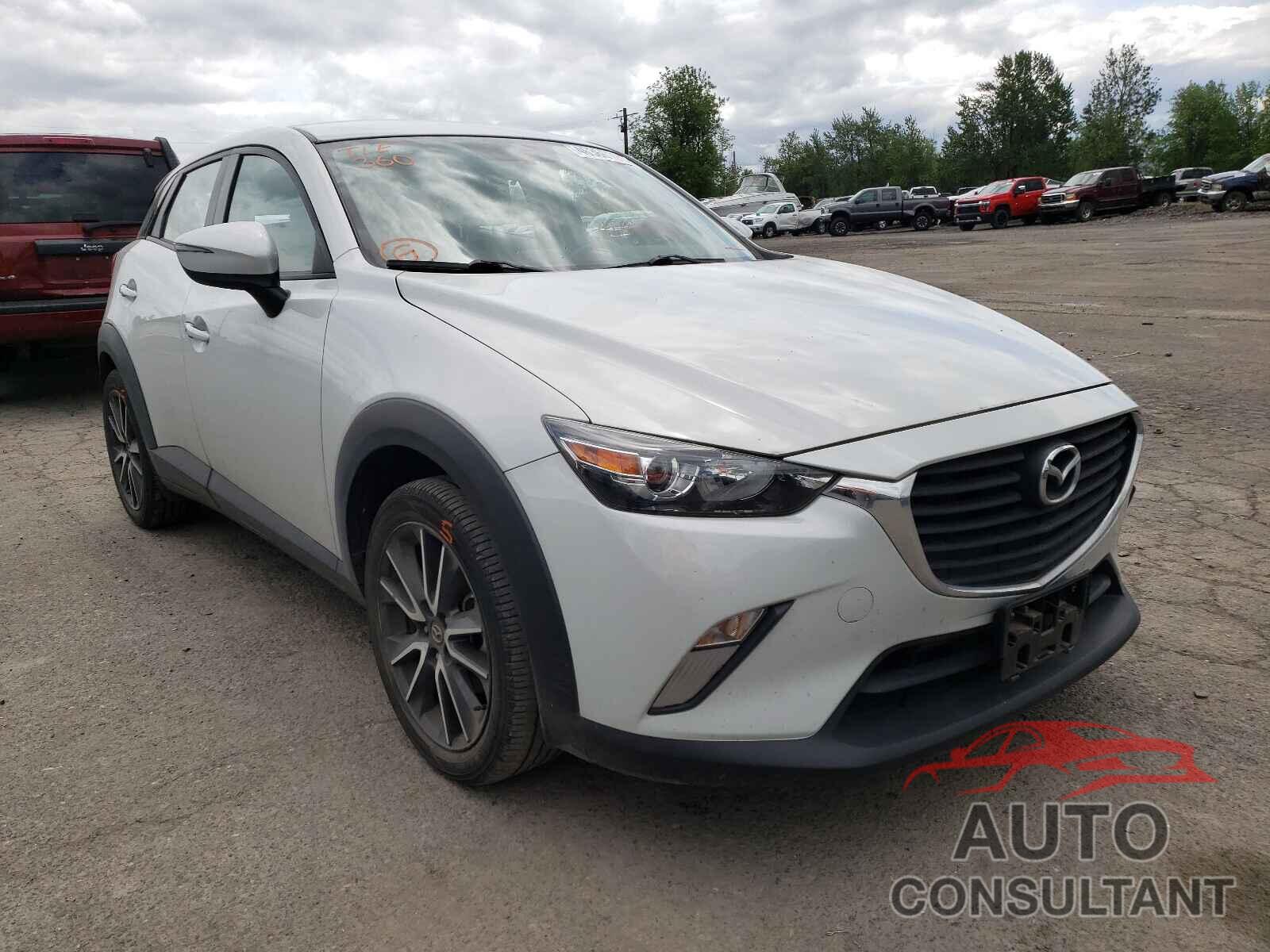 MAZDA CX-3 2017 - JM1DKFC76H0148348