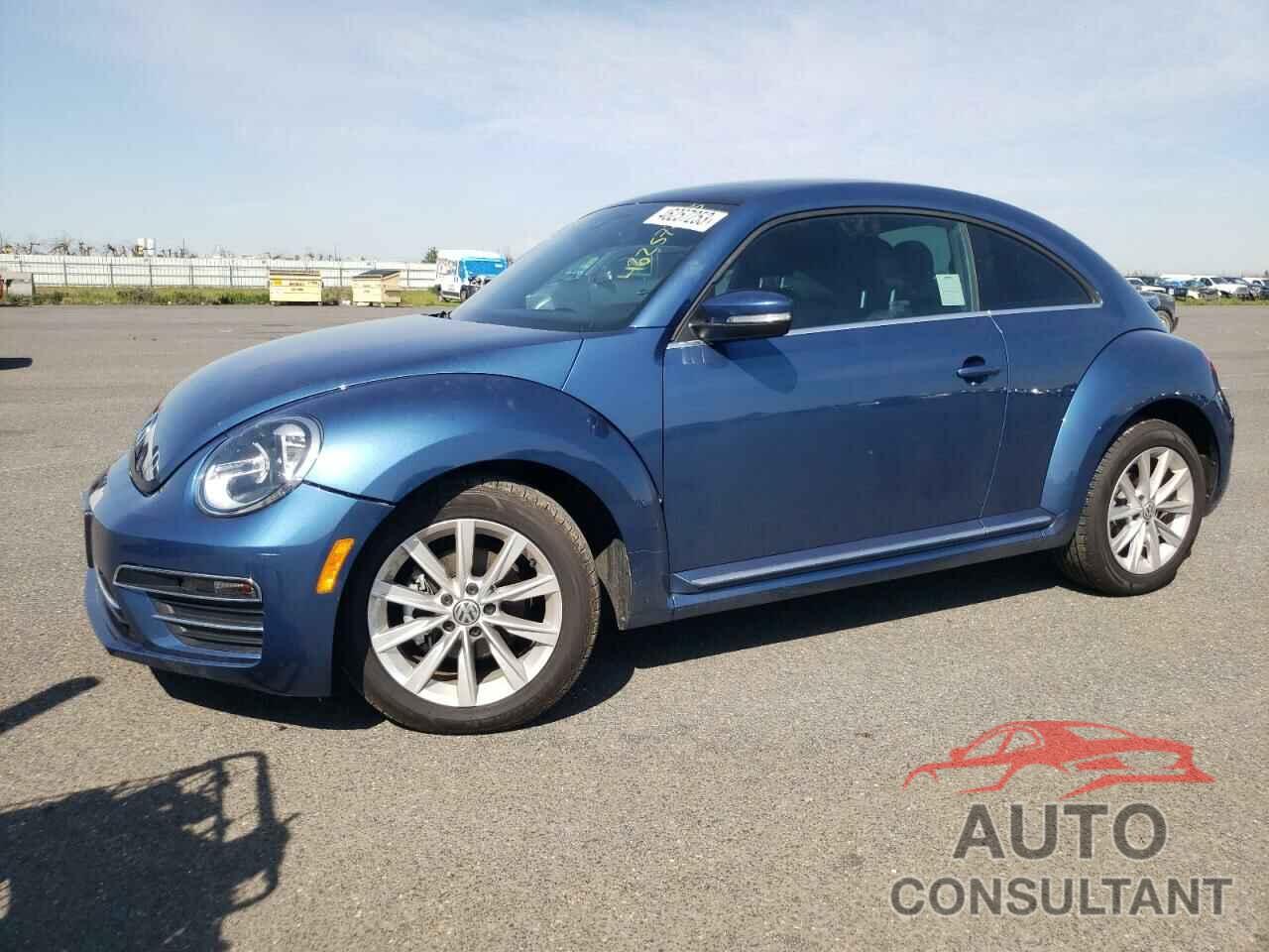 VOLKSWAGEN BEETLE 2019 - 3VWJD7AT8KM719679