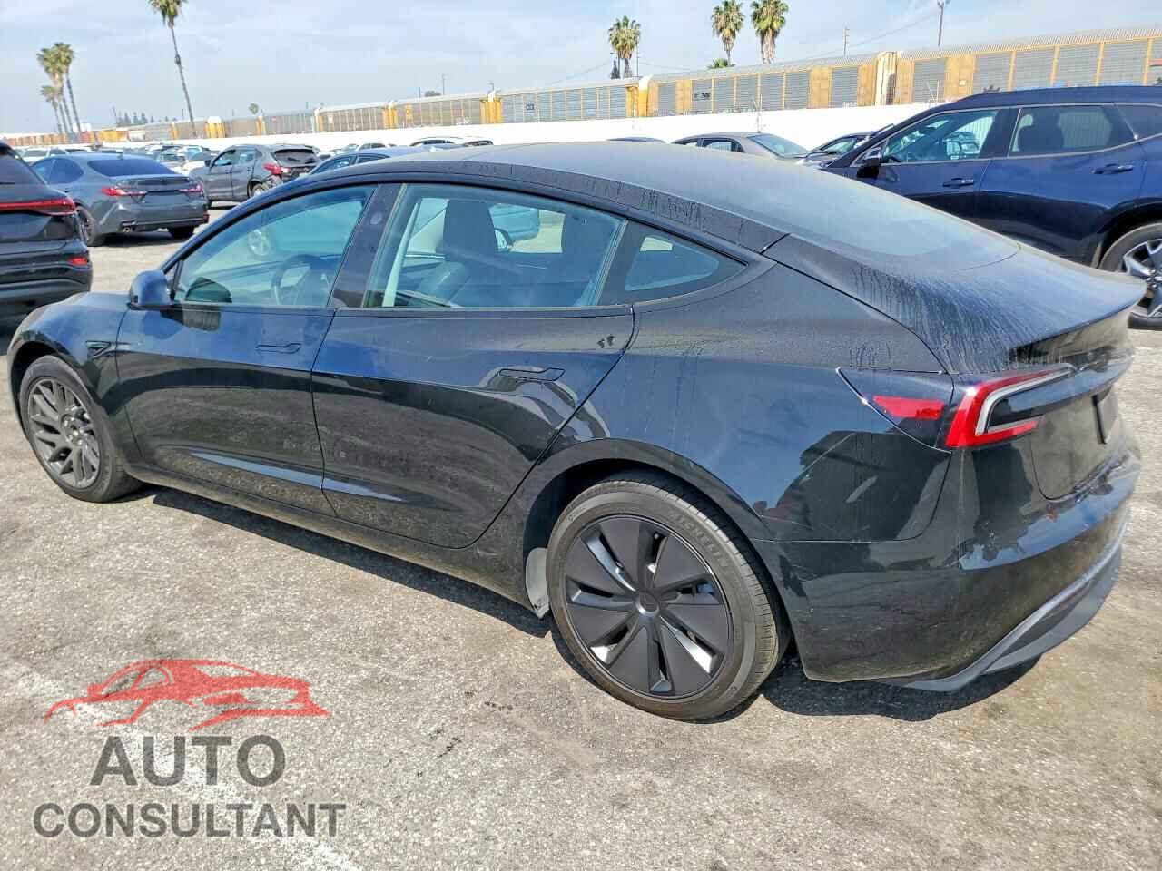 TESLA MODEL 3 2024 - 5YJ3E1EAXRF765902