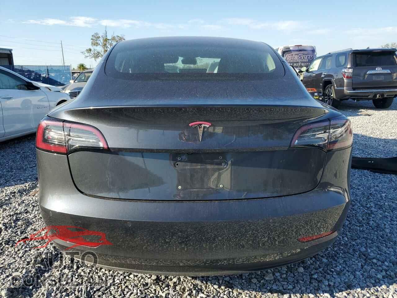 TESLA MODEL 3 2018 - 5YJ3E1EA5JF035626